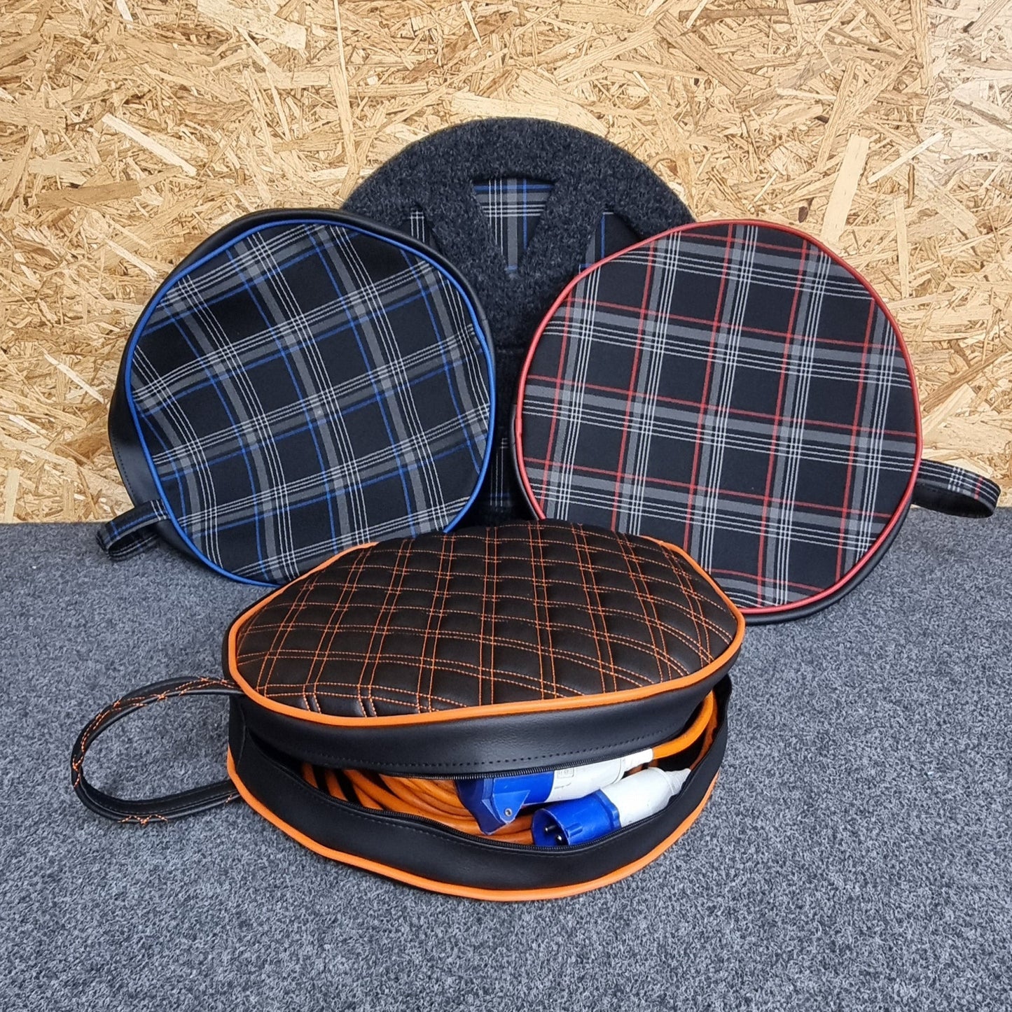 Red Double Diamond Hook Up Cable Bag